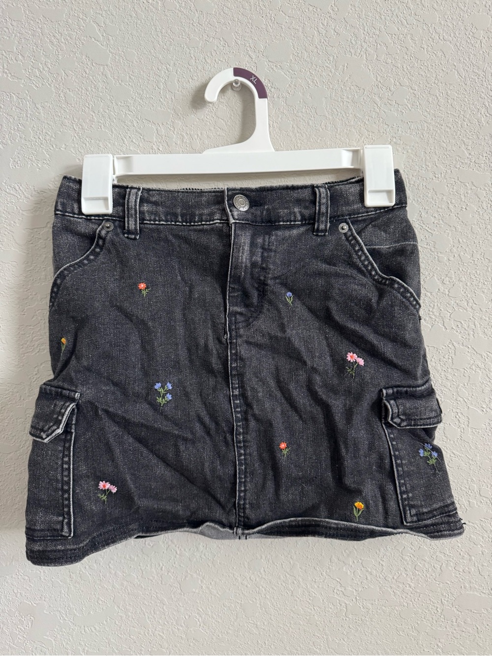 Cat & Jack Black Denim Skirt with Colorful Floral Embroidery